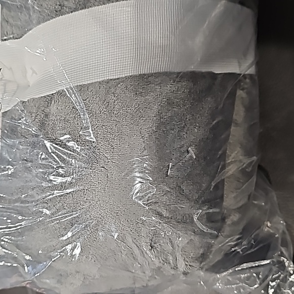 NWT Full/Queen Blanket - Picture 4 of 8